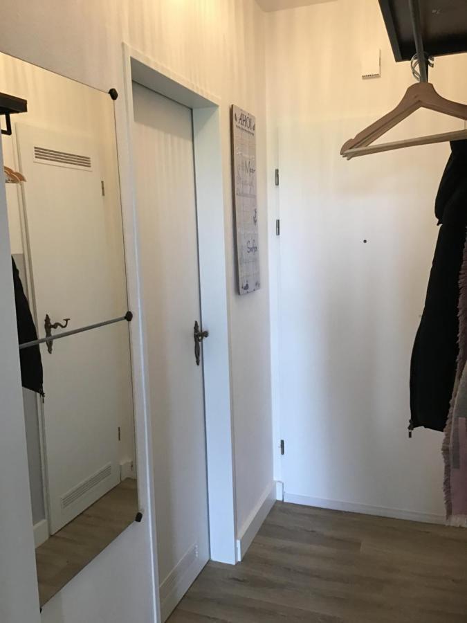 Liebevoll Eingerichtete Ferienwohnung Luettje Koje Дорнум Екстериор снимка