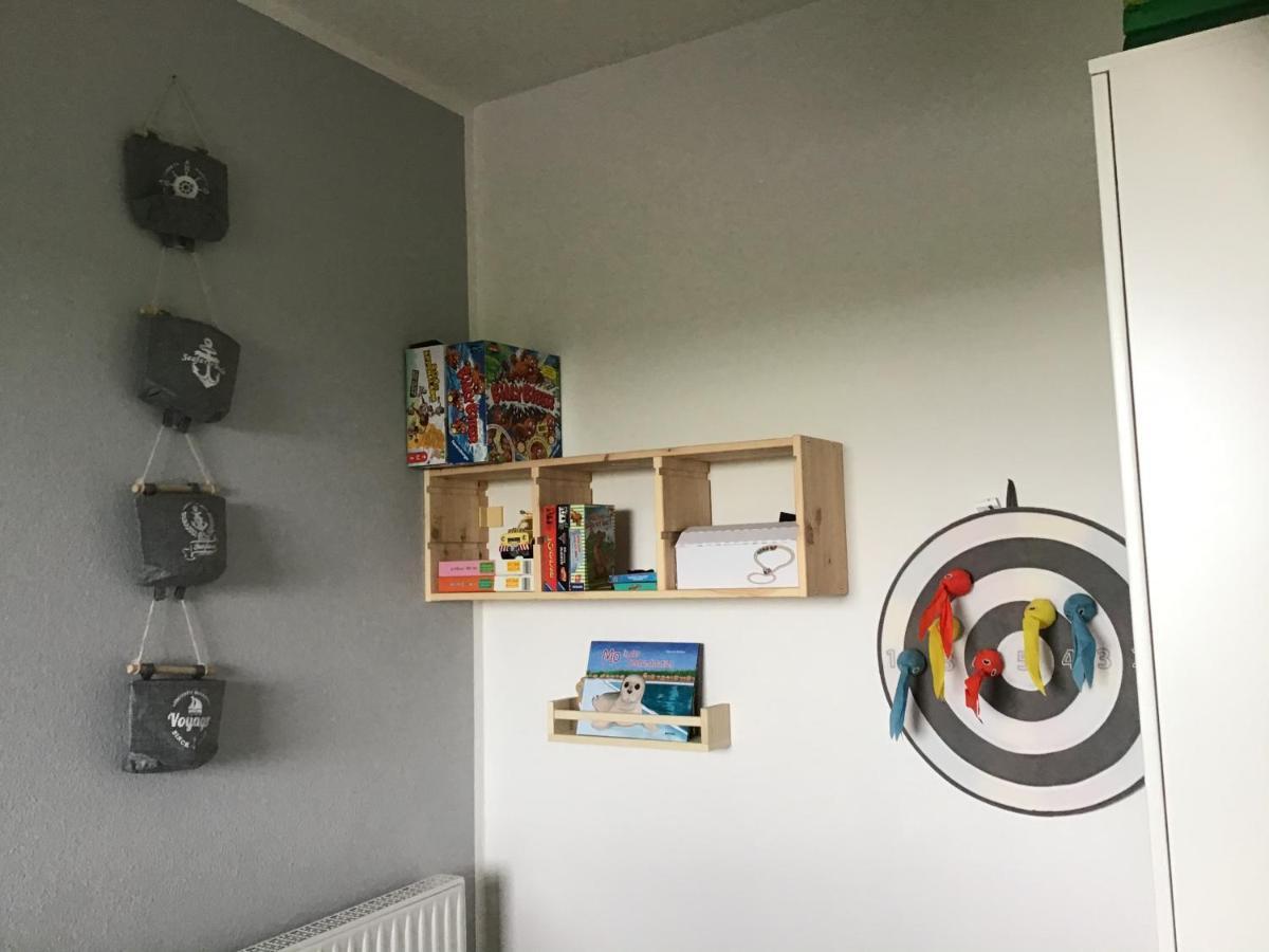 Liebevoll Eingerichtete Ferienwohnung Luettje Koje Дорнум Екстериор снимка