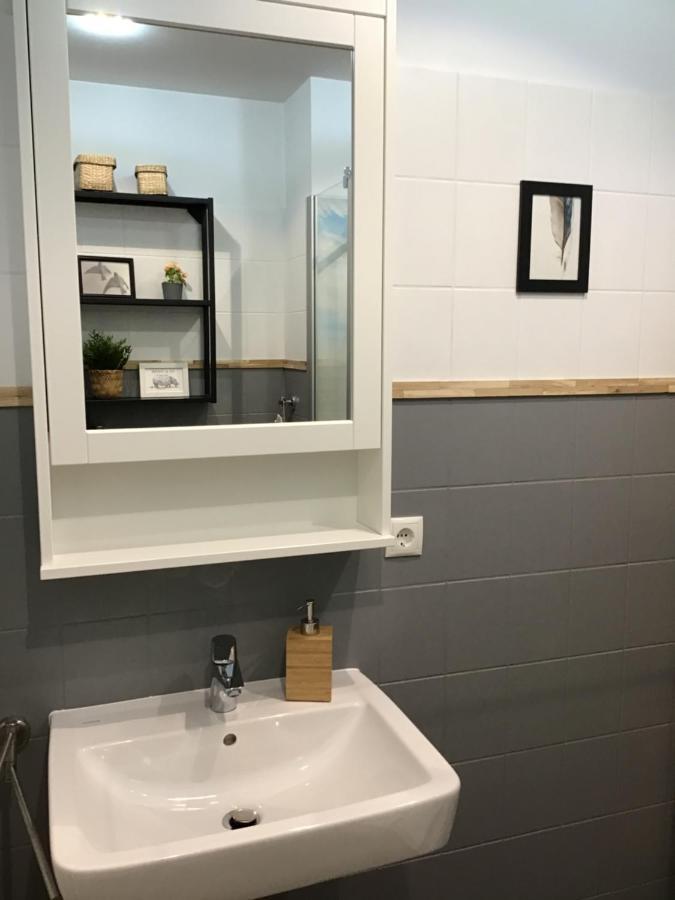 Liebevoll Eingerichtete Ferienwohnung Luettje Koje Дорнум Екстериор снимка